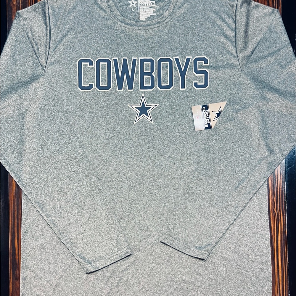 NWT Dallas Cowboys Montfort Dri-FIT L/S Men’s Large Lightweight Athletic Shirt